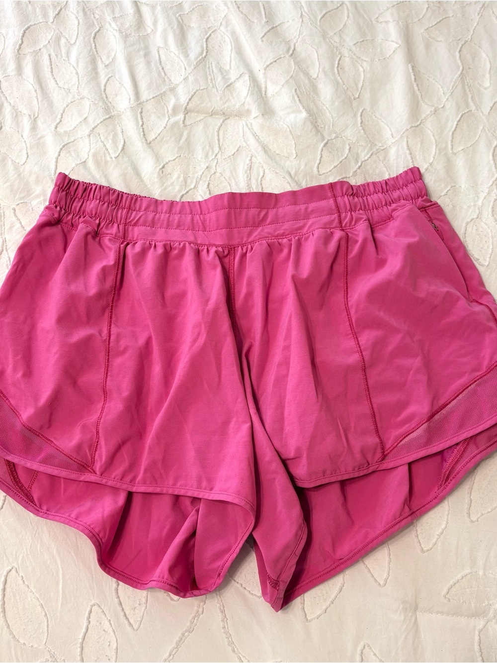 LULULEMON LR 4IN HOTTY HOT SHORTS Pink Athletic Layered Run Shorts